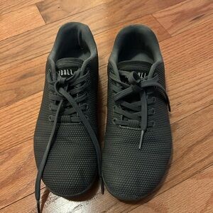 NOBULL grey lifting shoes size 7 men’s